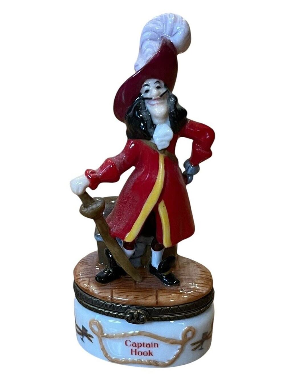 Walt Disney Peter Pan's Captain Hook Porcelain Hinged Box PHB W/ Telescope VTG